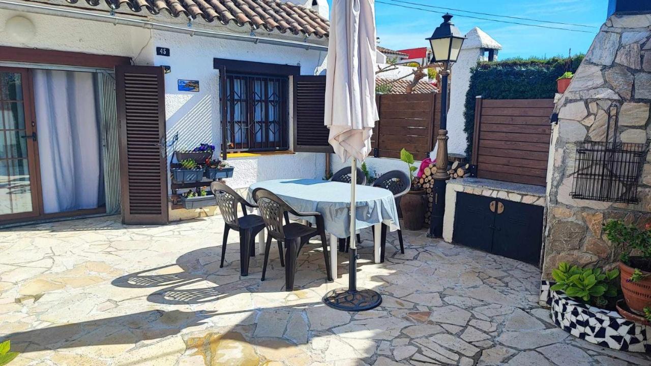 Ferienhaus Casa Aurora, Piscina , Wifi, Jardin 5-6 Pax Gerona