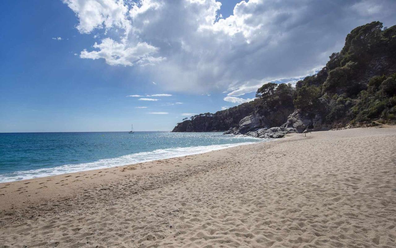 Casa Aurora, Piscina , Wifi, Jardin 5-6 Pax *