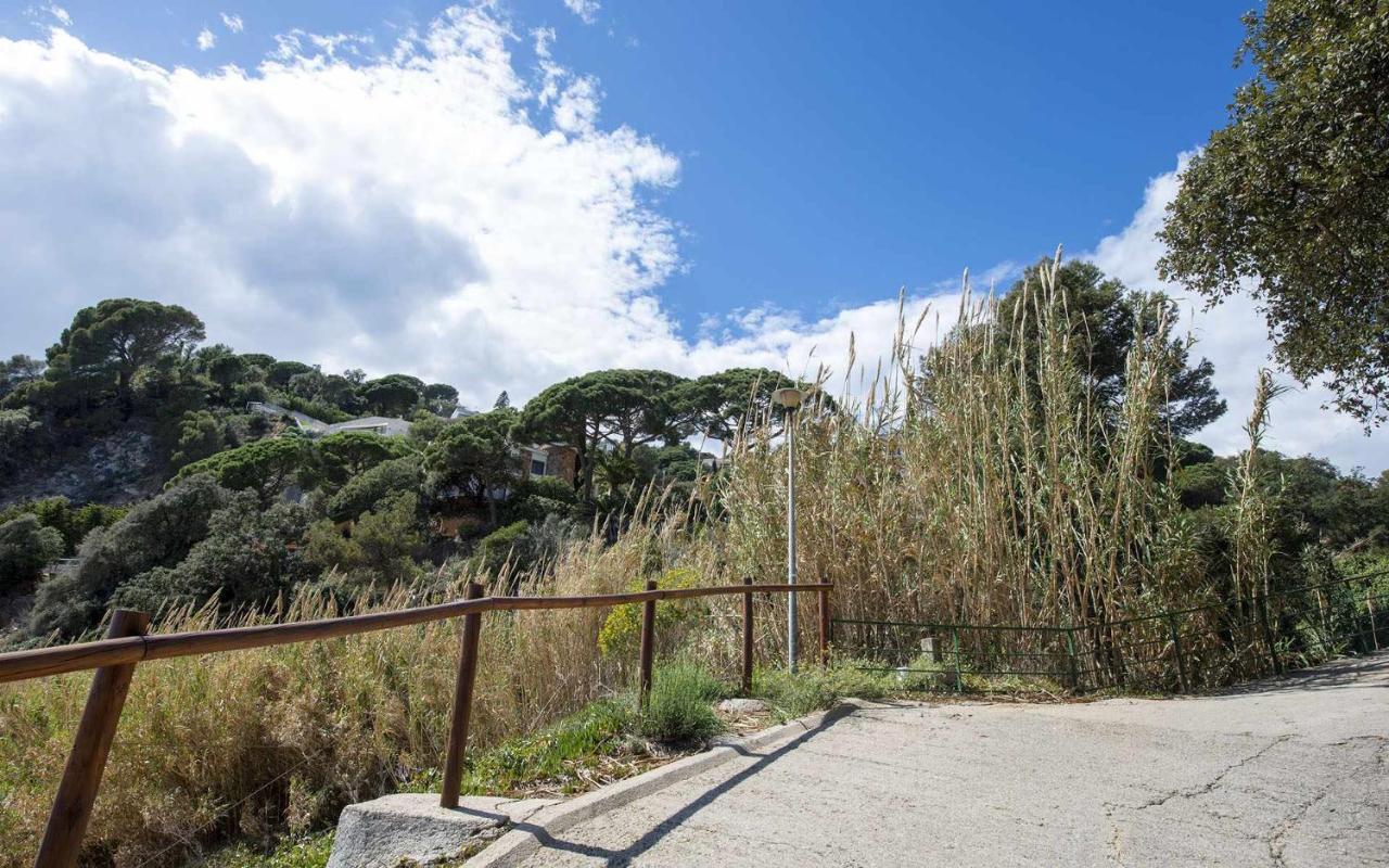 Casa Aurora, Piscina , Wifi, Jardin 5-6 Pax * Gerona